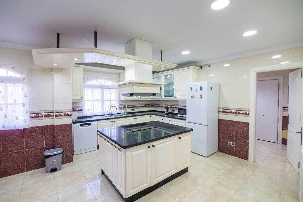 lujosa villa en Alhaurin de la Torre 7 dormitorios España